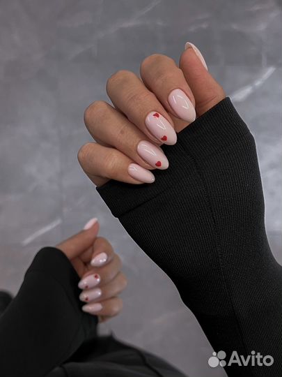 Маникюр/педикюр