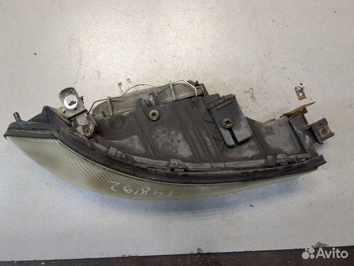 Фара (передняя) правая Ford Mondeo 2