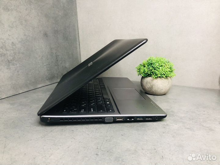 Ноутбук Asus X550 core i3-3217U/RAM 6gb/ GT 720M