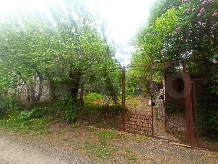 Дача 25 м² на участке 6 сот.