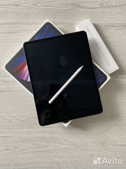 iPad pro 12.9 5 поколение 256Gb