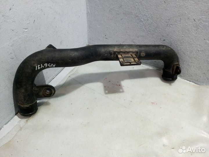 Патрубок воздушный volkswagen passat B5