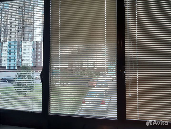 Жалюзи горизонтальные