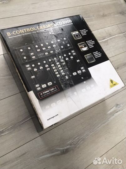 Behringer микшер пульт BCD 3000