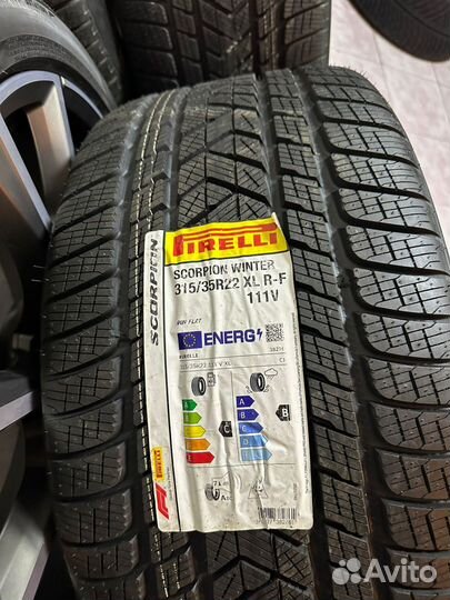 Зимние колеса R22 оригинал bmw x7 G07