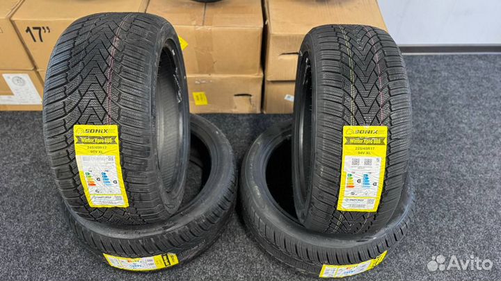 Sonix WinterXPro 888 245/40 R17 и 225/45 R17 95V