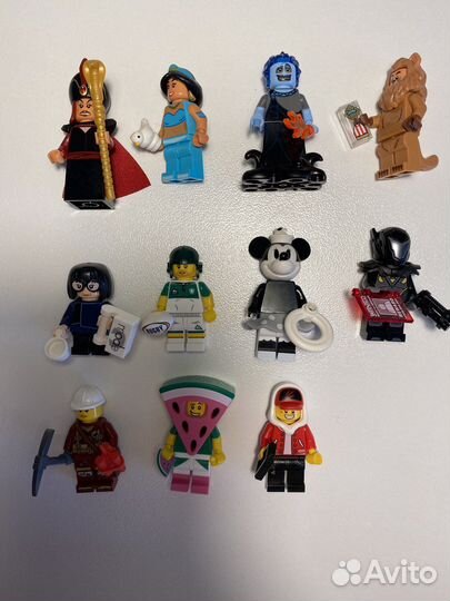 Lego minifigures