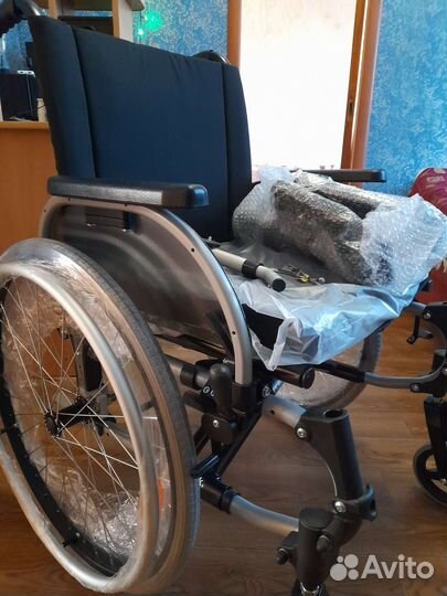Инвалидная коляска