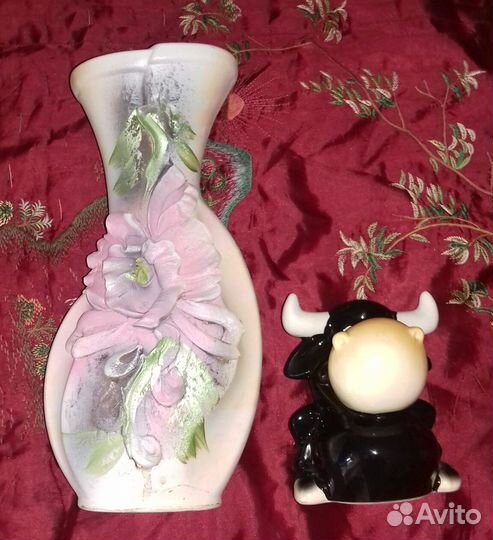 Ваза, статуэтки, валенок