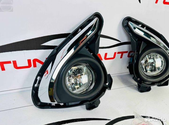 Противотуманные фары Mazda Demio