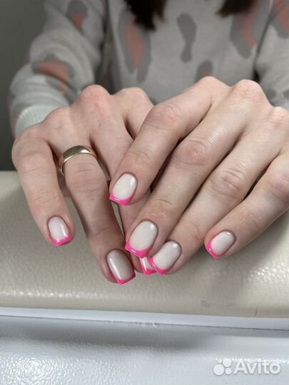 Маникюр, педикюр с покрытием