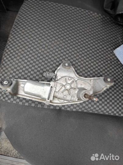Моторчик заднего дворника mazda 3