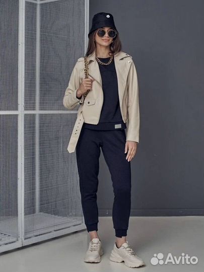 Спортивный костюм женский Новый