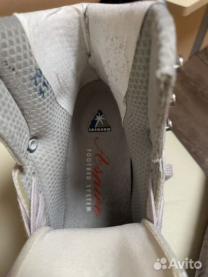 Фигурные коньки jackson EVO