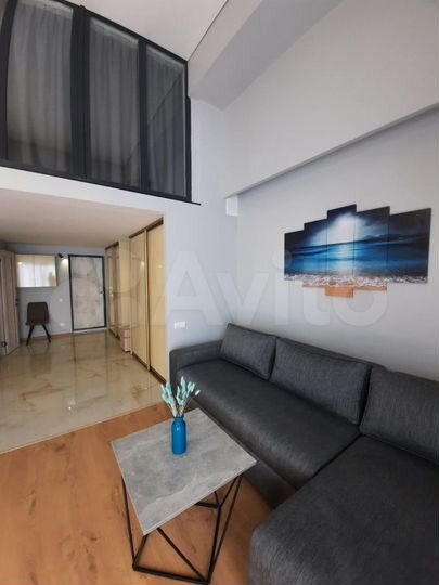 3-к. квартира, 80 м², 2/4 эт.