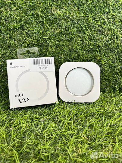 Беспроводная зарядная станция Apple MagSafe mhxh3C