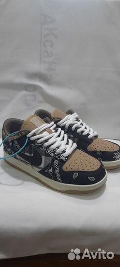 Кроссовки Nike Dunk