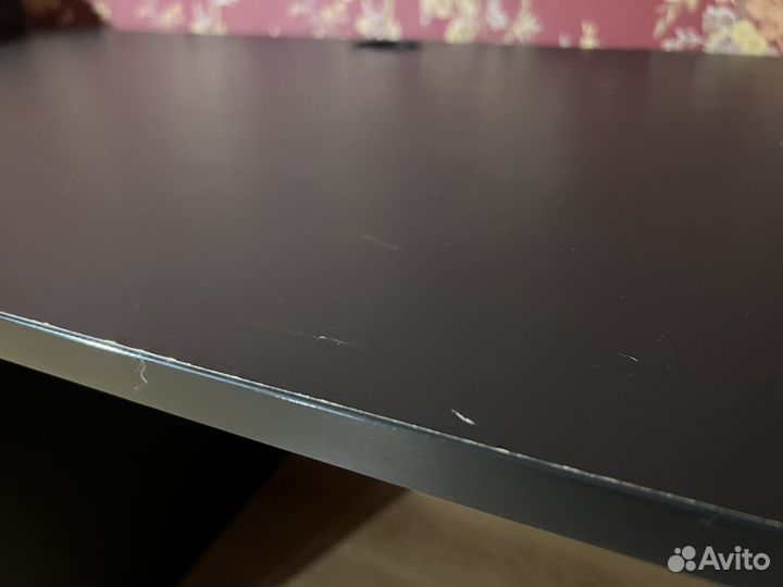 Компьютерный стол IKEA