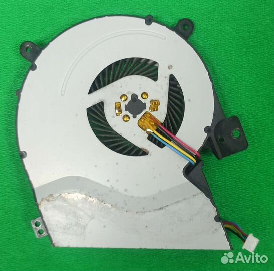 Кулер asus R512M