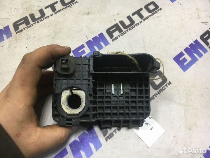 Блок предохранителей Киа Спортейдж 3