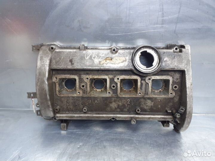 Крышка головки блока (клапанная) Audi A4 B5