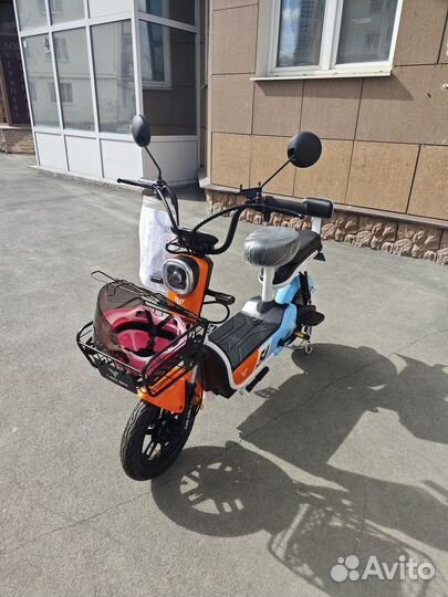 Велосипед скутер с педалями электро 500W