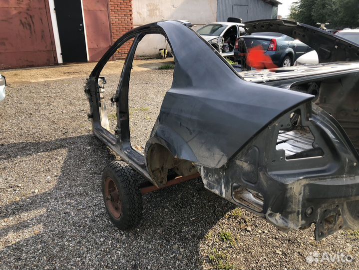 Четверть задняя для Ford Mondeo 3 2003