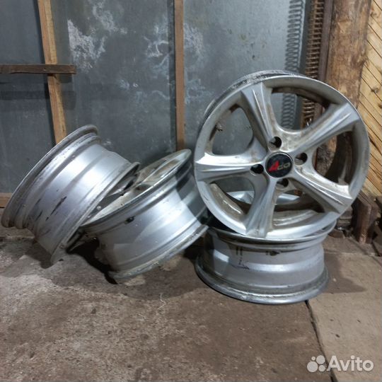 Диски литые r14 4 100 бу