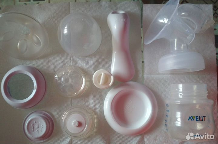 Ручной молокоотсос Philips Avent SCF330 в наборе