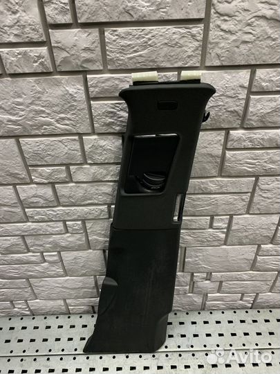 Audi Q7 (4L) Обшивки салона