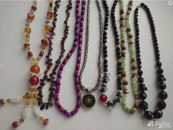 Броши, бусы, колье СССР