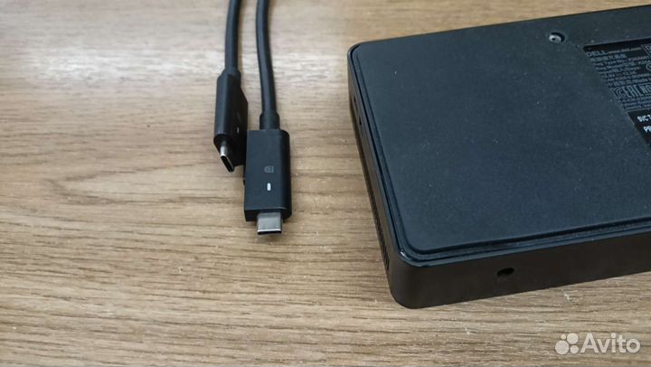 Док станция Dell Dock wd19dc 240w