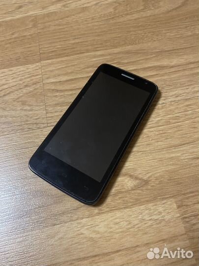 Prestigio MultiPhone 3501 DUO, 4 ГБ