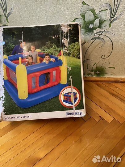 Надувной батут Bestway 175*173*135/69*68*53