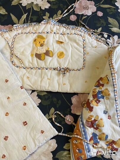 Бампер для кроватки