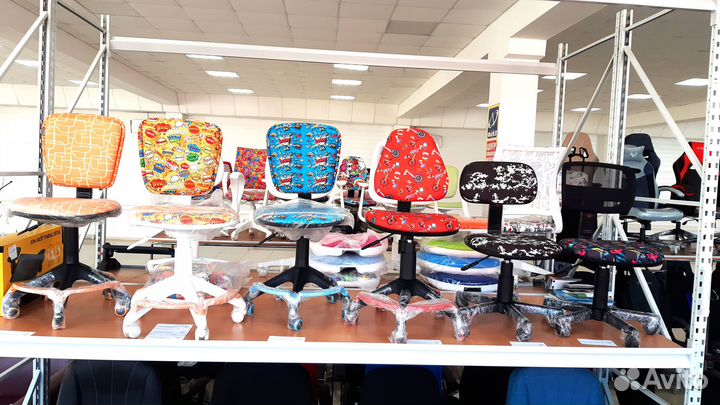 Детское кресло компьютерное