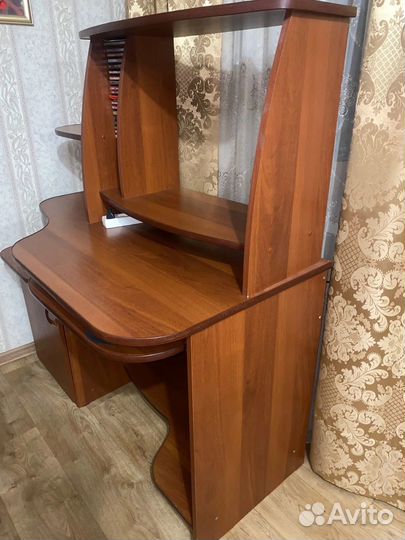 Компьютерный стол бу