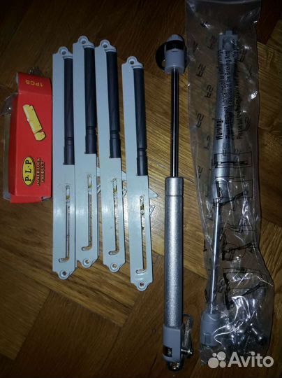 Доводчики, шпингалет, дверная петля