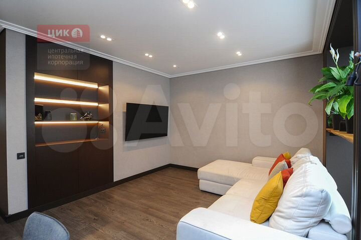 2-к. квартира, 68,1 м², 13/17 эт.