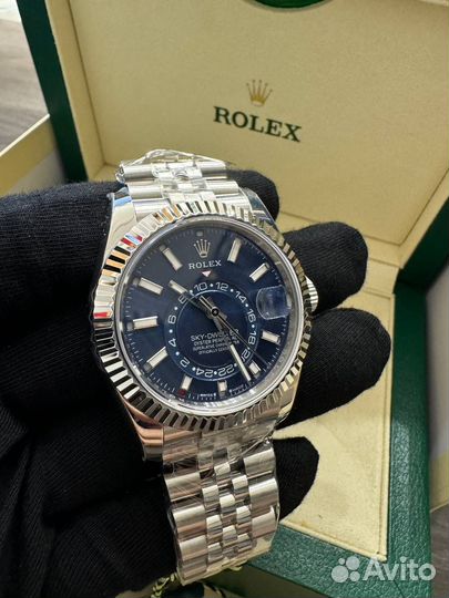 Наручные часы Rolex Sky-Dweller