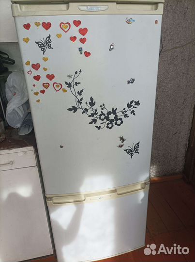 Холодильник б/у