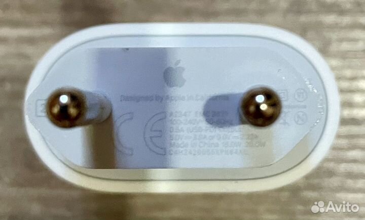 Адаптер питания apple 20w