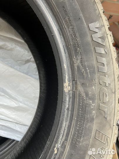 Hankook Winter I'Pike 225/60 R17 99T