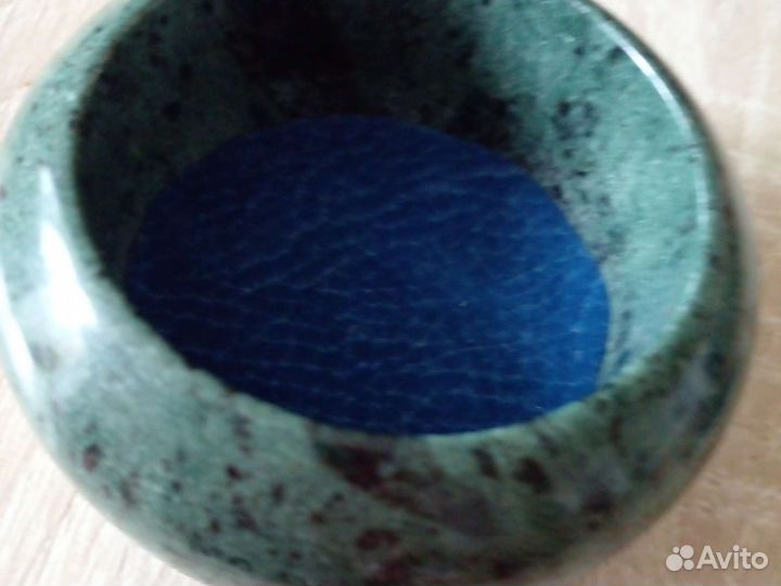 Шкатулка для украшений из малахита