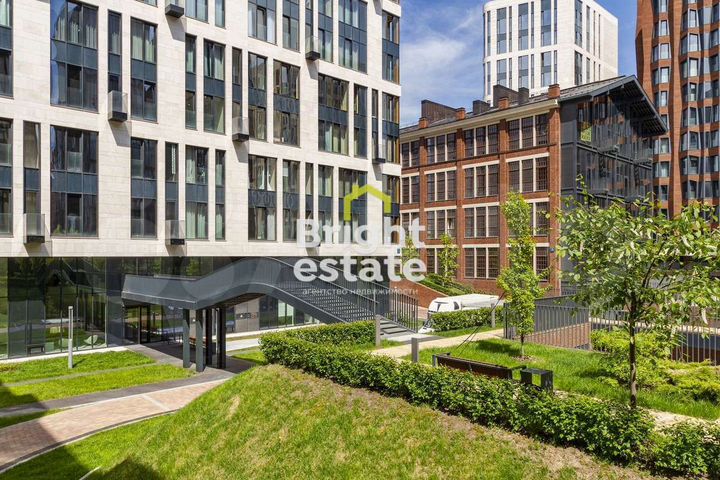 6-к. квартира, 340 м², 5/6 эт.