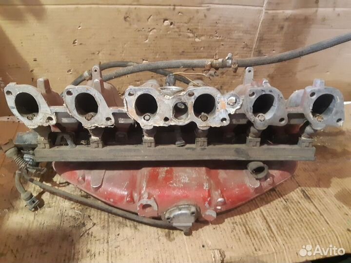 Коллектор впускной BMW 5 серия