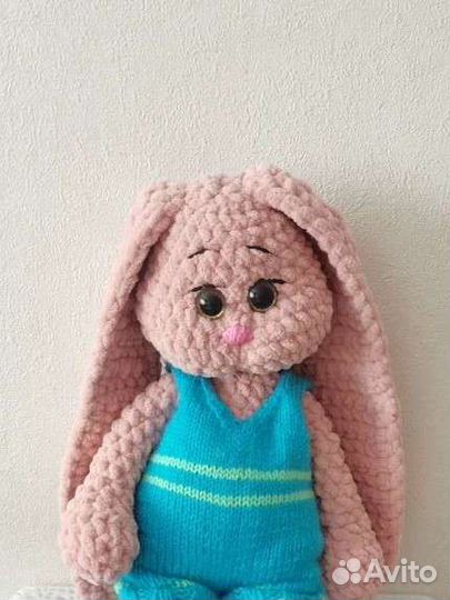 Вязаный зайчик