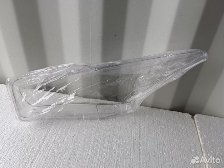 Стекло фары левое / правое Infiniti Q50