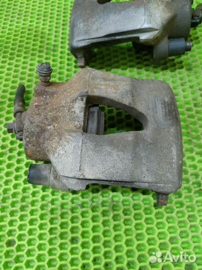 Передний суппорт skoda Octavia a5 BSE