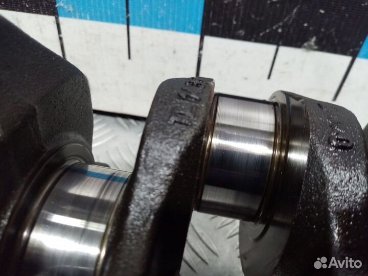 Б/У Коленвал 2.5 TDI#002